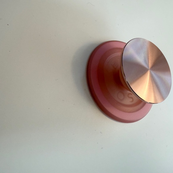 Pink popsocket MagSafe - Picture 3 of 4